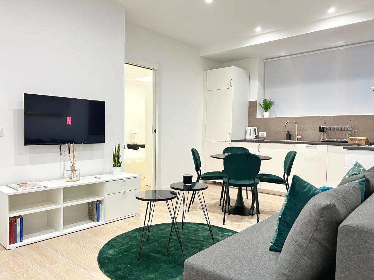 The Boutique Houses - Emerald *
