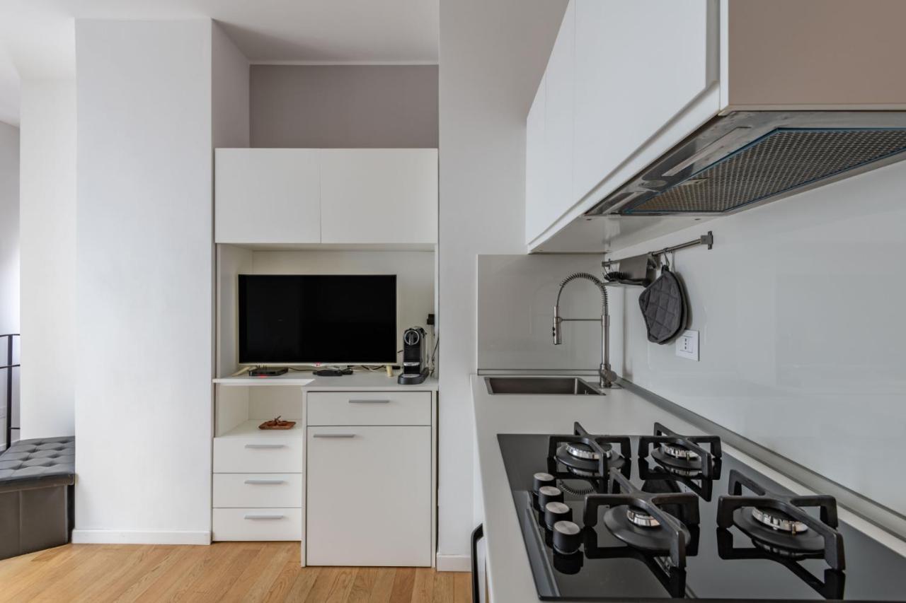 Easylife - Sofisticato Monolocale Con Terrazzino Nel Cuore Di Porta Venezia