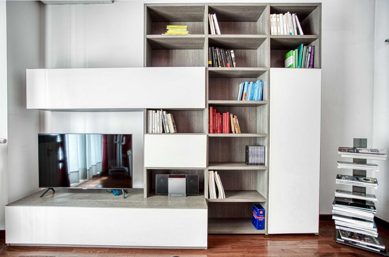 Altido Lovely Flat With Balcony Lejlighed Milano
