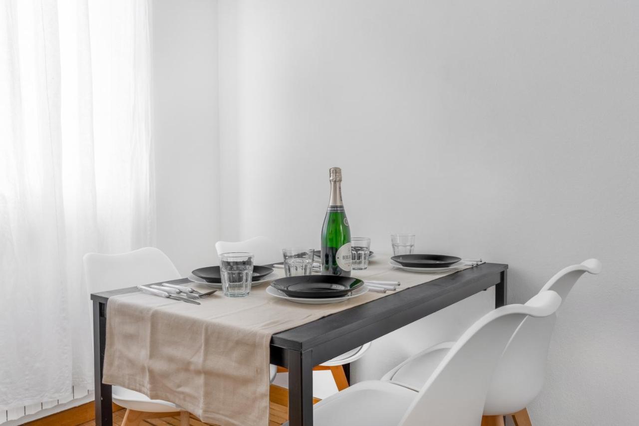 Duomo 7 Minuti Exclusive Vercelli Apartment *