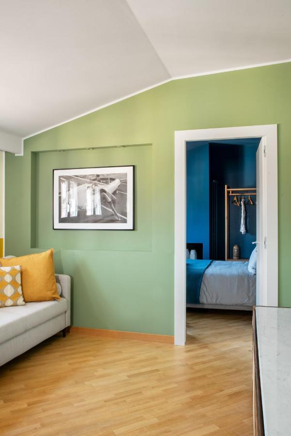 The Color-block House * Mailand