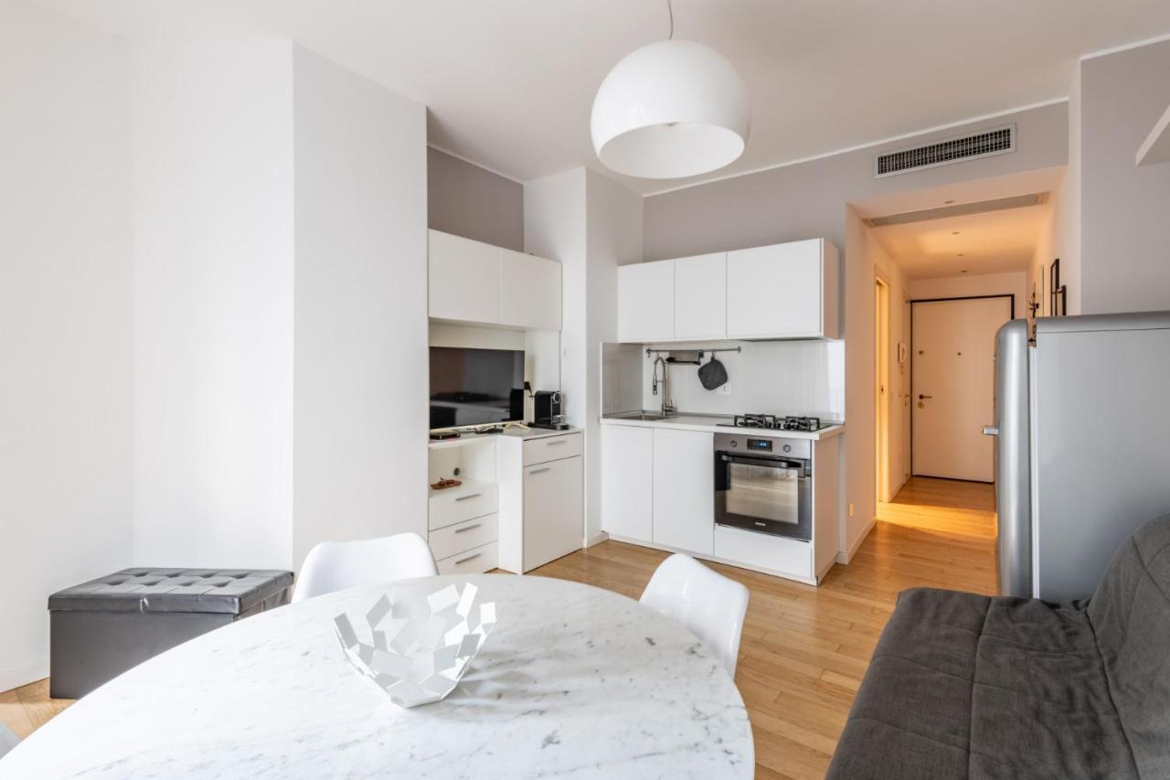 Easylife - Sofisticato Monolocale Con Terrazzino Nel Cuore Di Porta Venezia Milano
