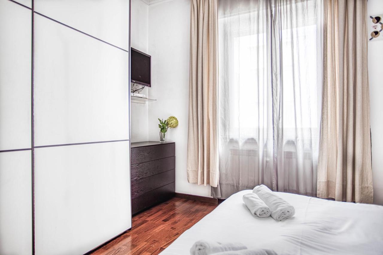 Altido Lovely Flat With Balcony