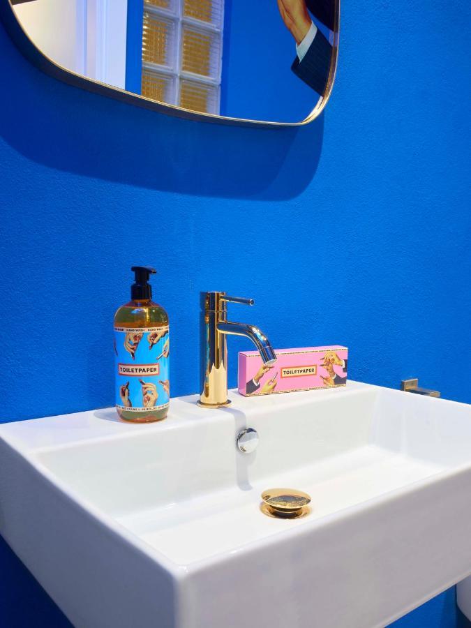 Toiletpaper Living Canonica Mailand