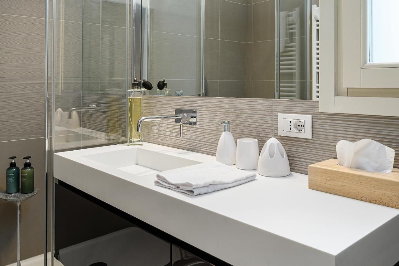 Business & Luxury - Monte16 Milaan