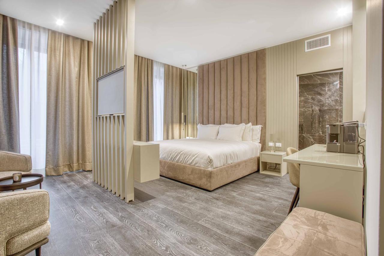 Le Del Corso The Smart Boutique By Ospitami * Milano