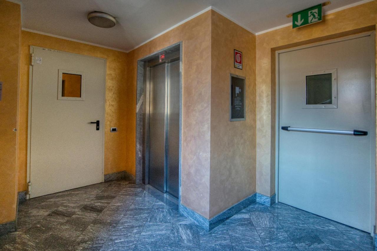 Caseospitali - Cherenel Bilo Vicino Mm2 Milan