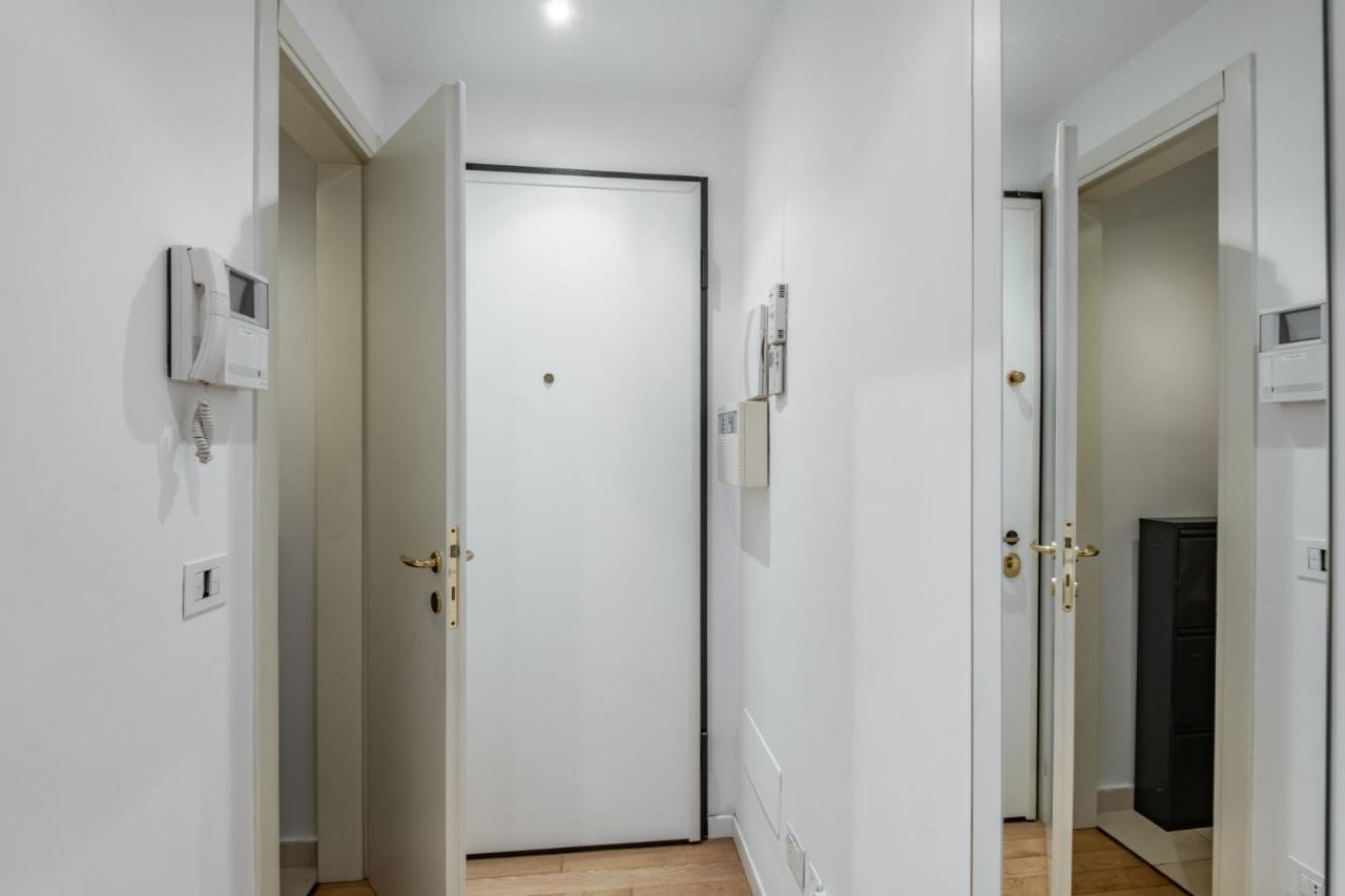 Lejlighed Easylife - Sofisticato Monolocale Con Terrazzino Nel Cuore Di Porta Venezia *