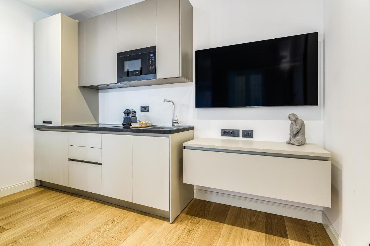 Beplace In San Babila Apartment Mailand