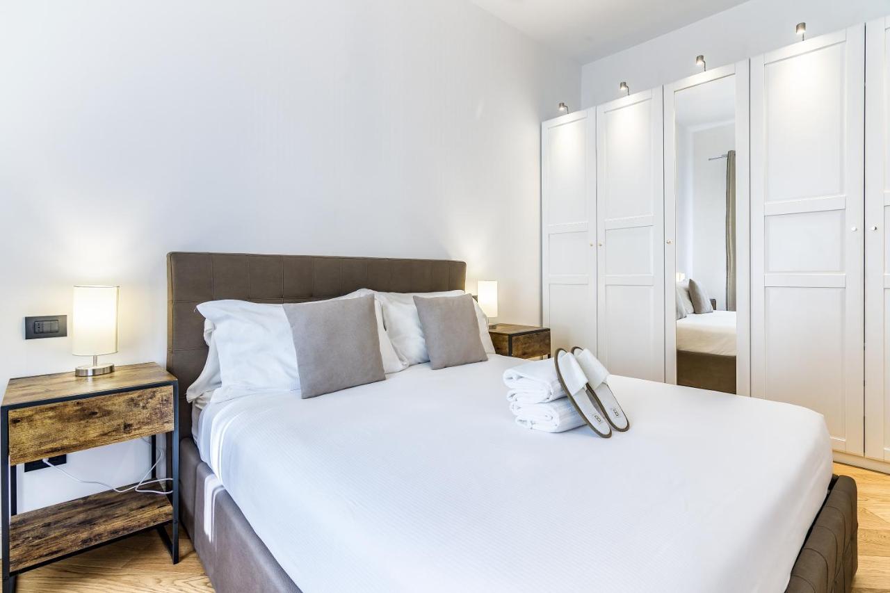 Apartment Beplace In San Babila *