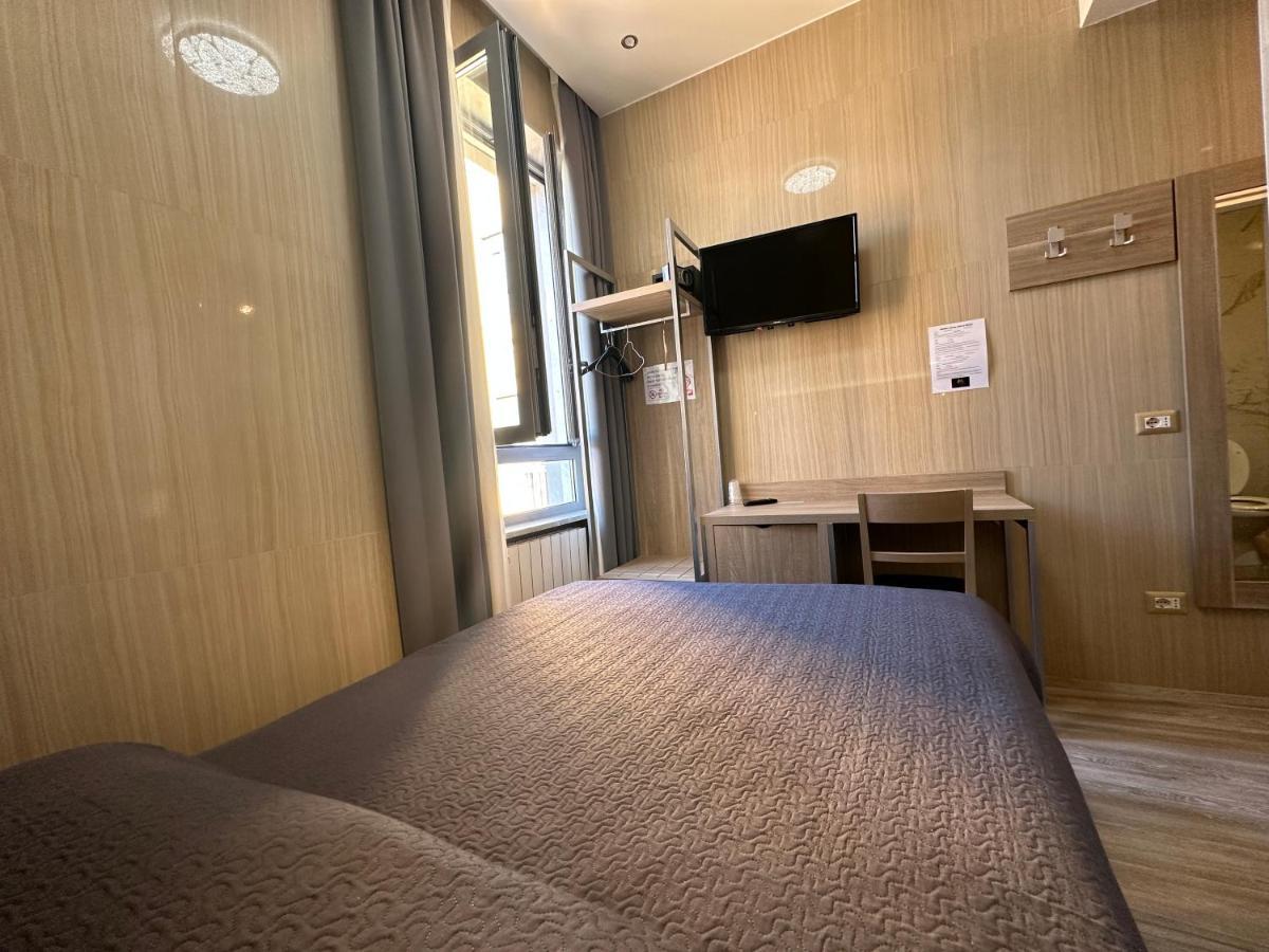 Midway 3* Milano