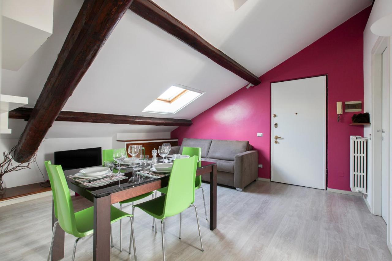 The Cosy Terrace Of Milano- Via Sardegna * Milan