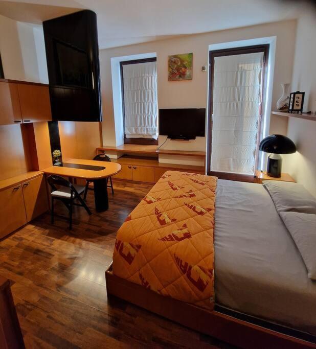 Appartamento Osti 3 Beautifully Furnished Milano