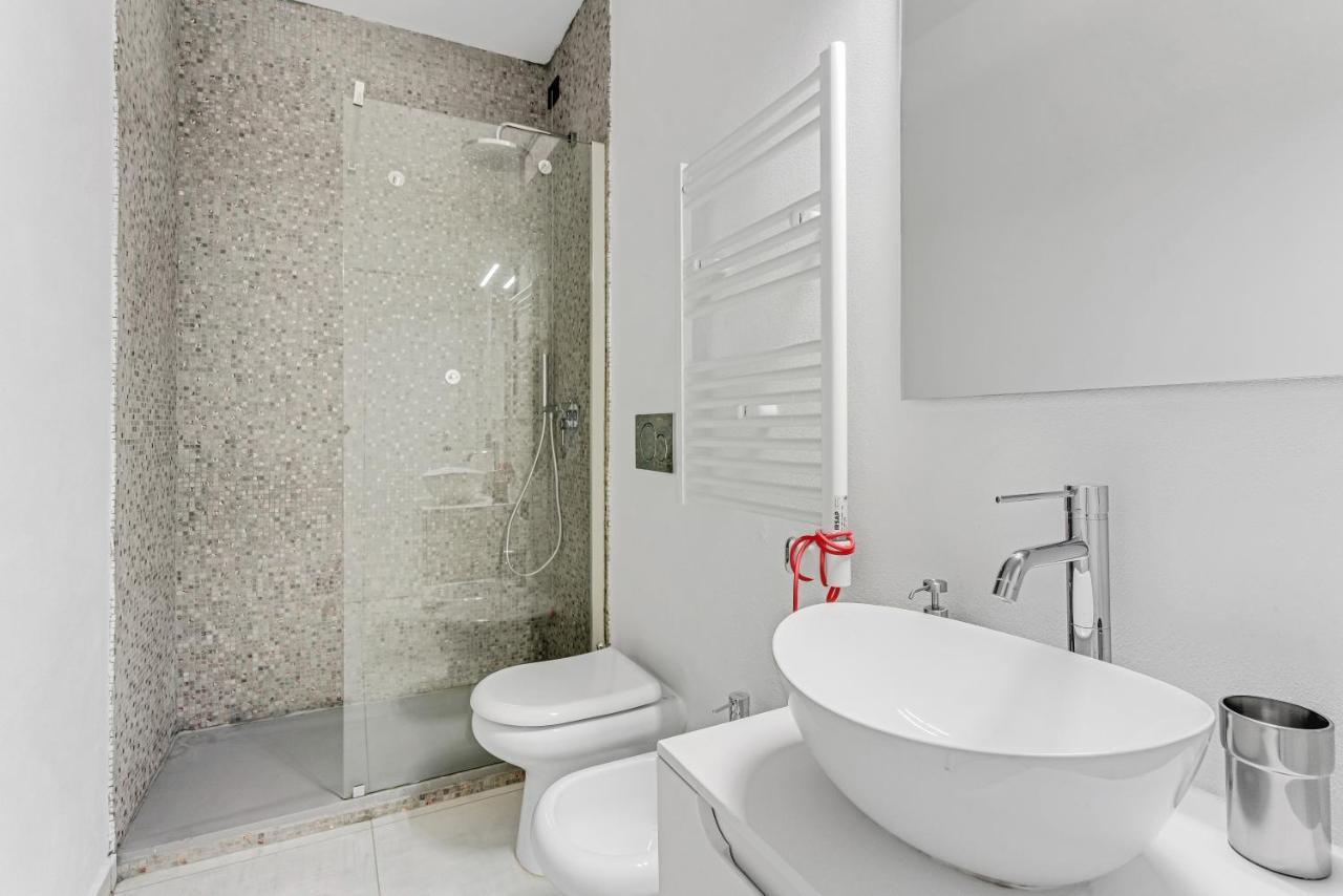 Metro M1 - Smart Home, Fast Free Wifi & Netflix Apartment *