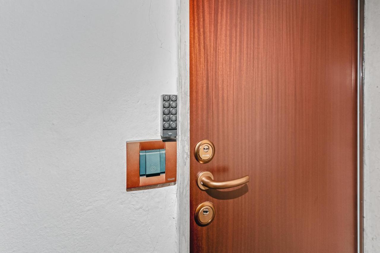 Apartment Metro M1 - Smart Home, Fast Free Wifi & Netflix