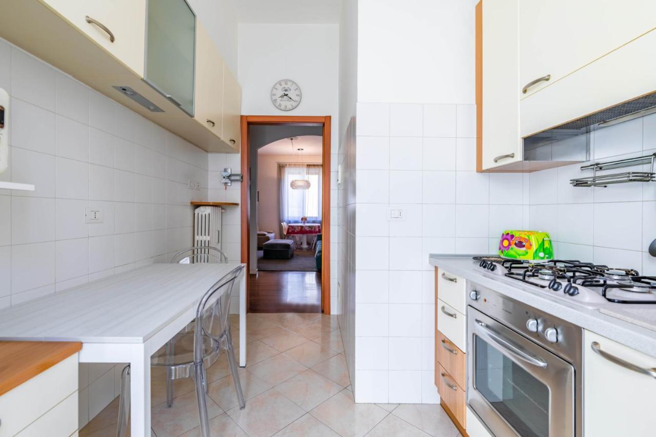 Easylife - Goditi Il Fascino Di Soggiornando In Un Accogliente Trilocale A Porta Venezia Milan