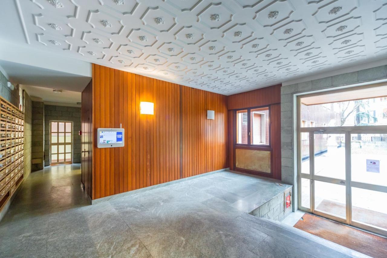 Apartment Cozy Apt - Corso Vercelli & Conciliazione M1 *