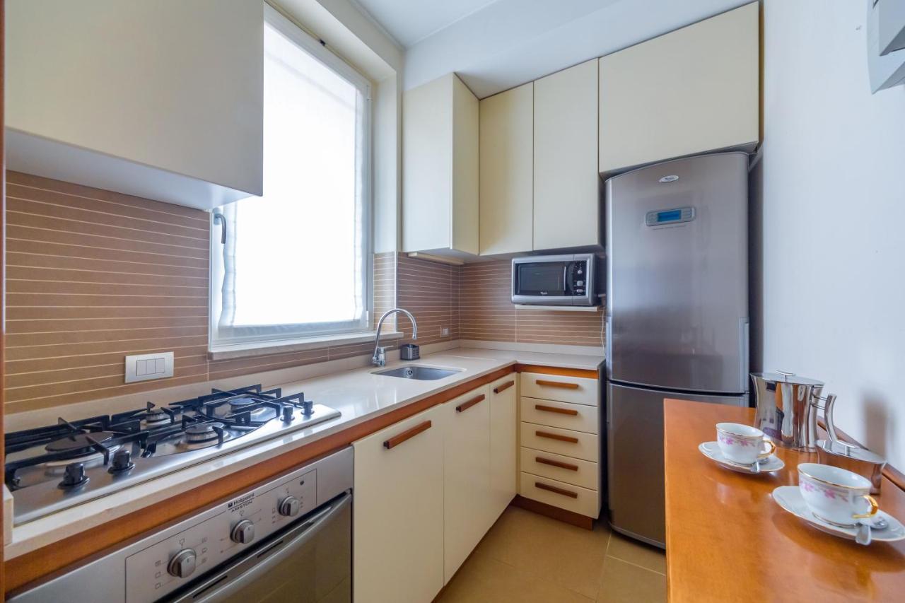 Apartment Cozy Apt - Corso Vercelli & Conciliazione M1 *