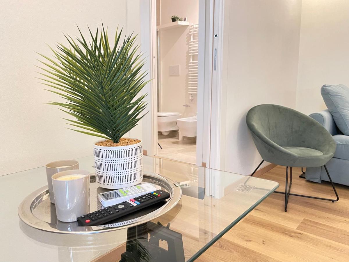 Brera-centro Nuovo Con Cortile Privato *