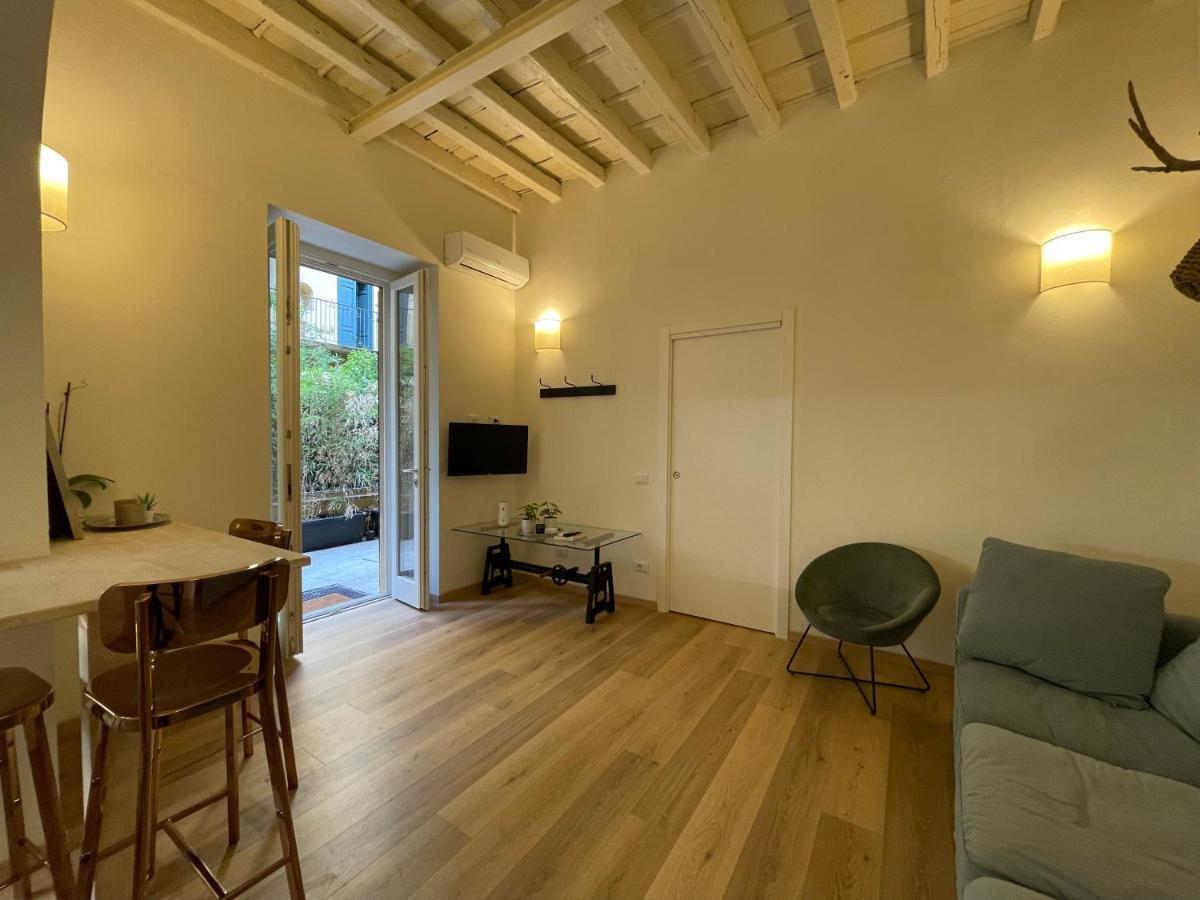 Brera-centro Nuovo Con Cortile Privato *
