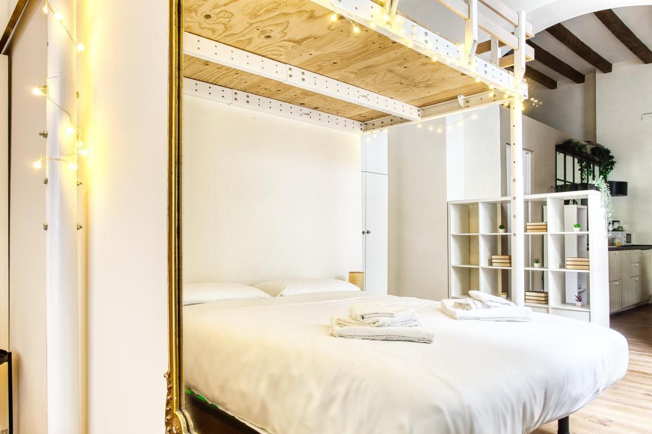 Urban & Stylish Loft - Via Farini Lejlighed *
