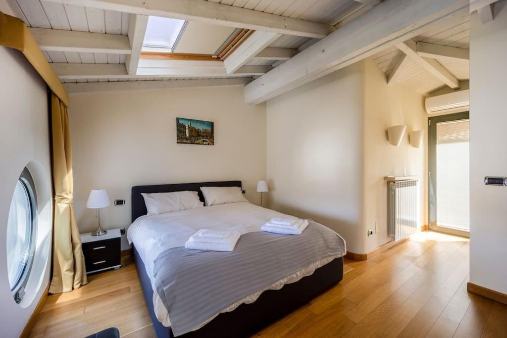 Napoleone's Nest - Elegant And Leilighet Milano