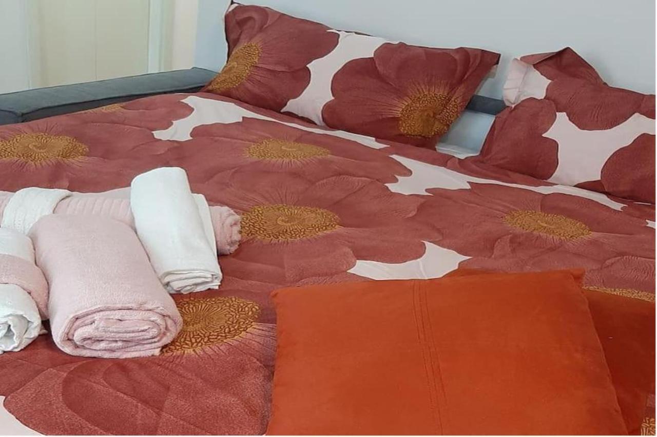 Il Rifugio Sui Navigli Con Garage Privato Gratuito Aria Condizionata & Wi-fi Lejlighed Milano