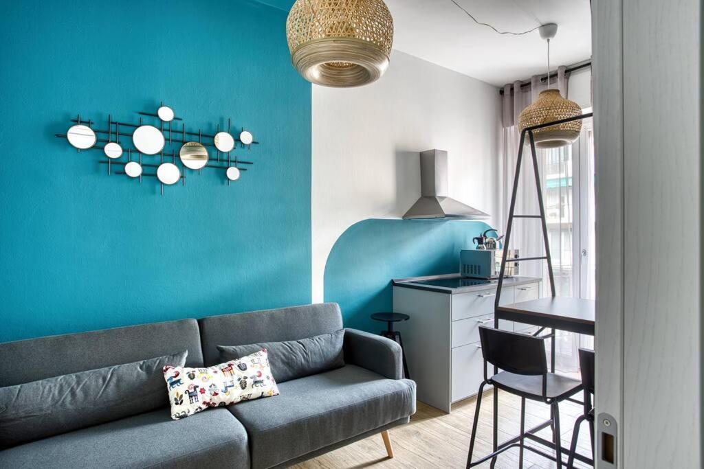 Altido Quirky Flat With Balcony * Milan