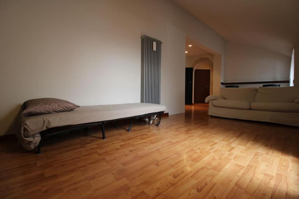 Apartment Rooftop- Tetto Su Mailand