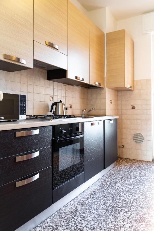 Accomodo Mit12 Trivano Linate Milano