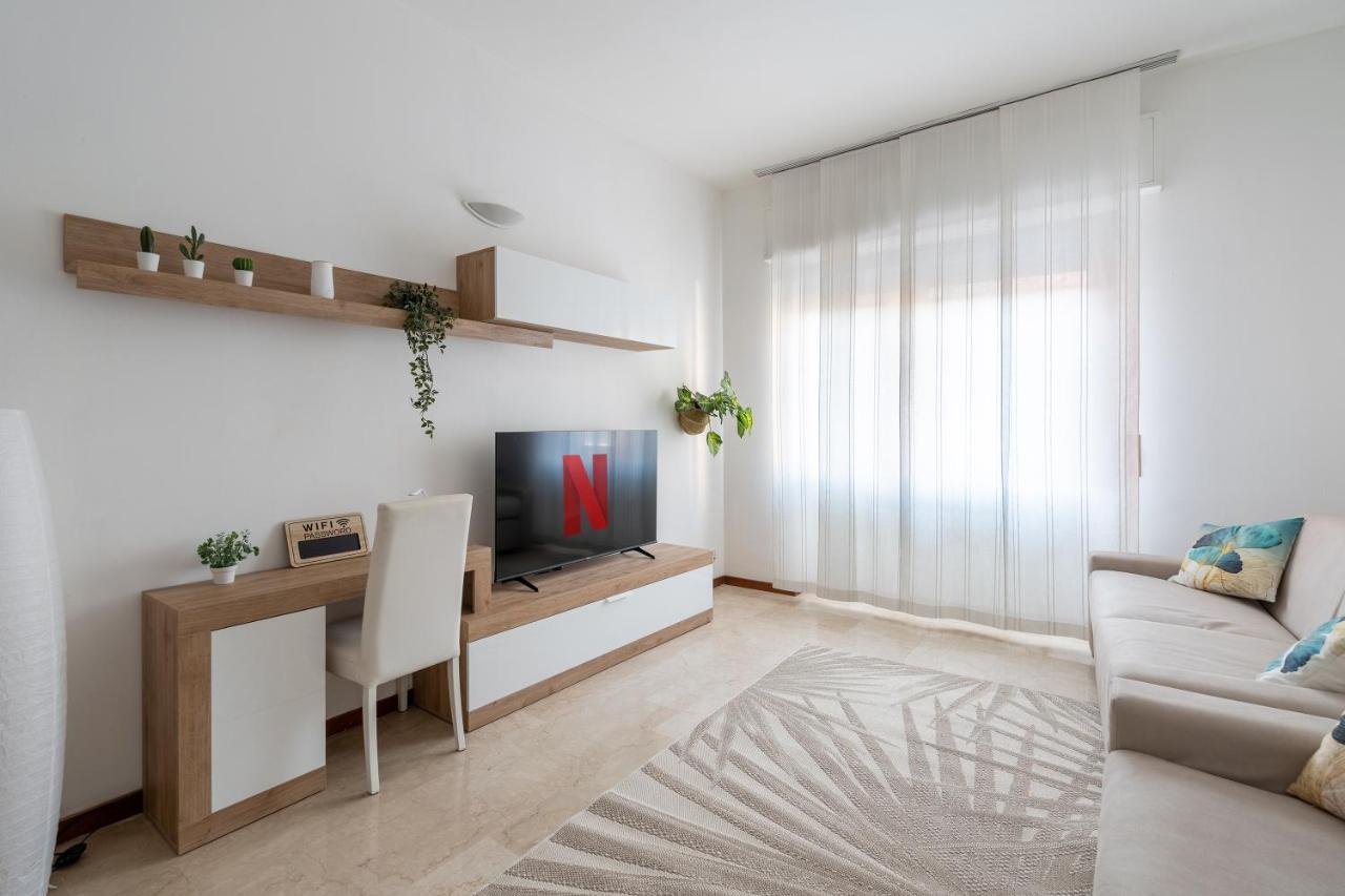 San Siro Big House Wifi Netflix Free Parking Apartment Mailand