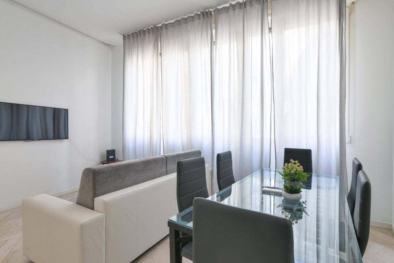 Prestige Boutique Homes - Duomo 1 * Milano