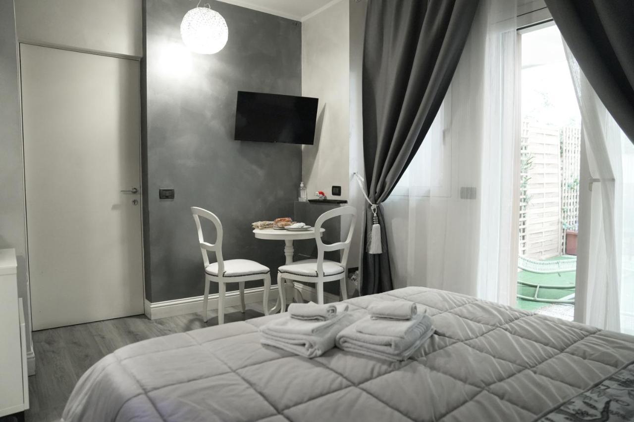 La Isabella Guest house