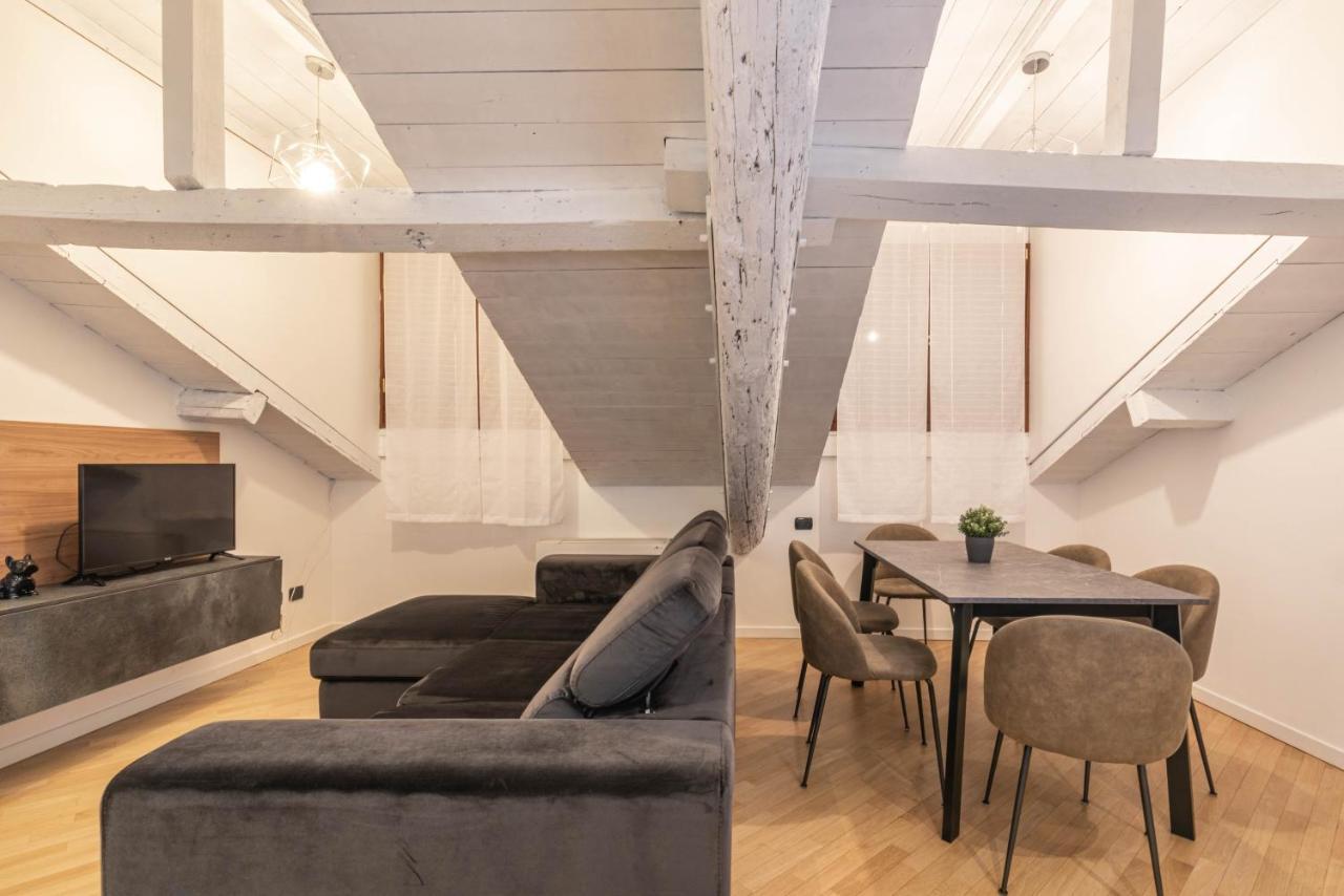 Brera Flat Near Duomo Milaan