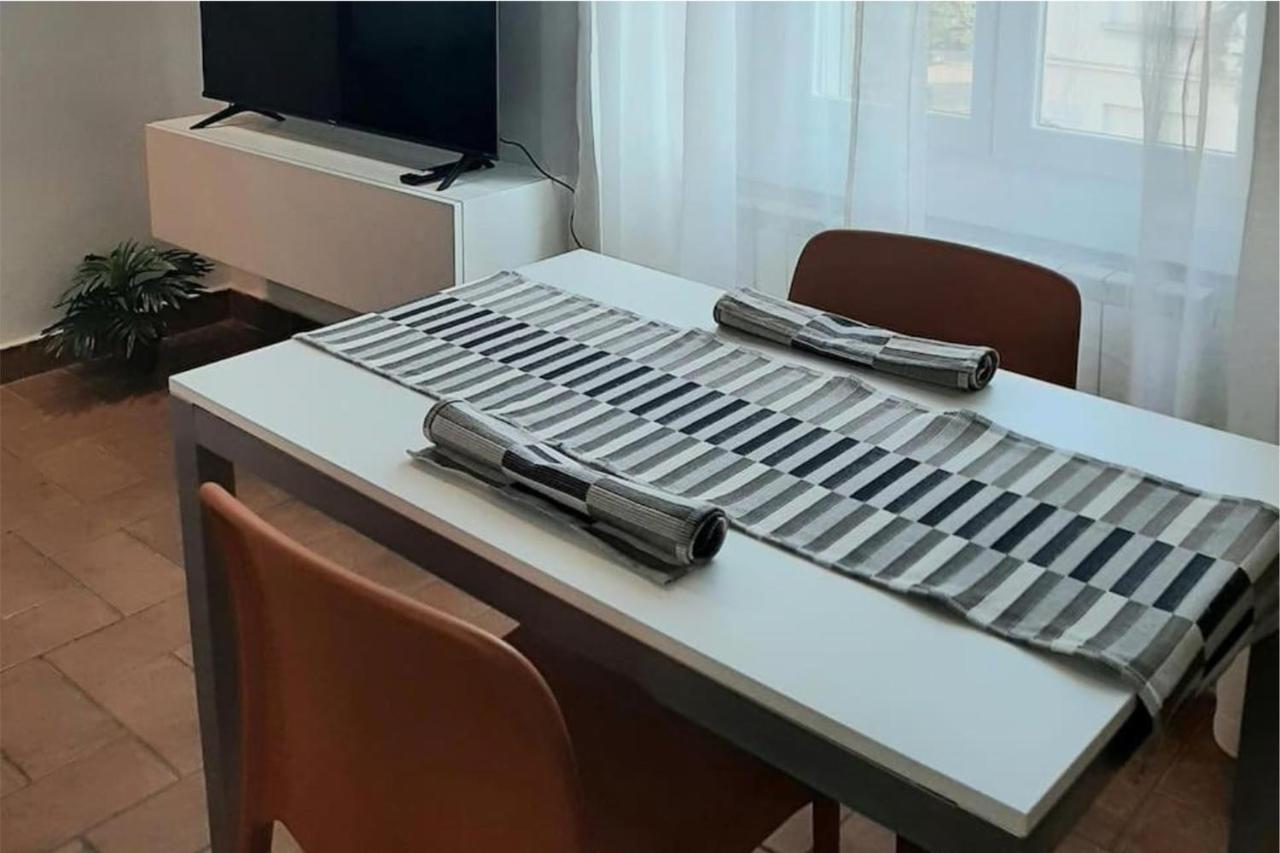 Il Rifugio Sui Navigli Con Garage Privato Gratuito Aria Condizionata & Wi-fi Lejlighed Milano