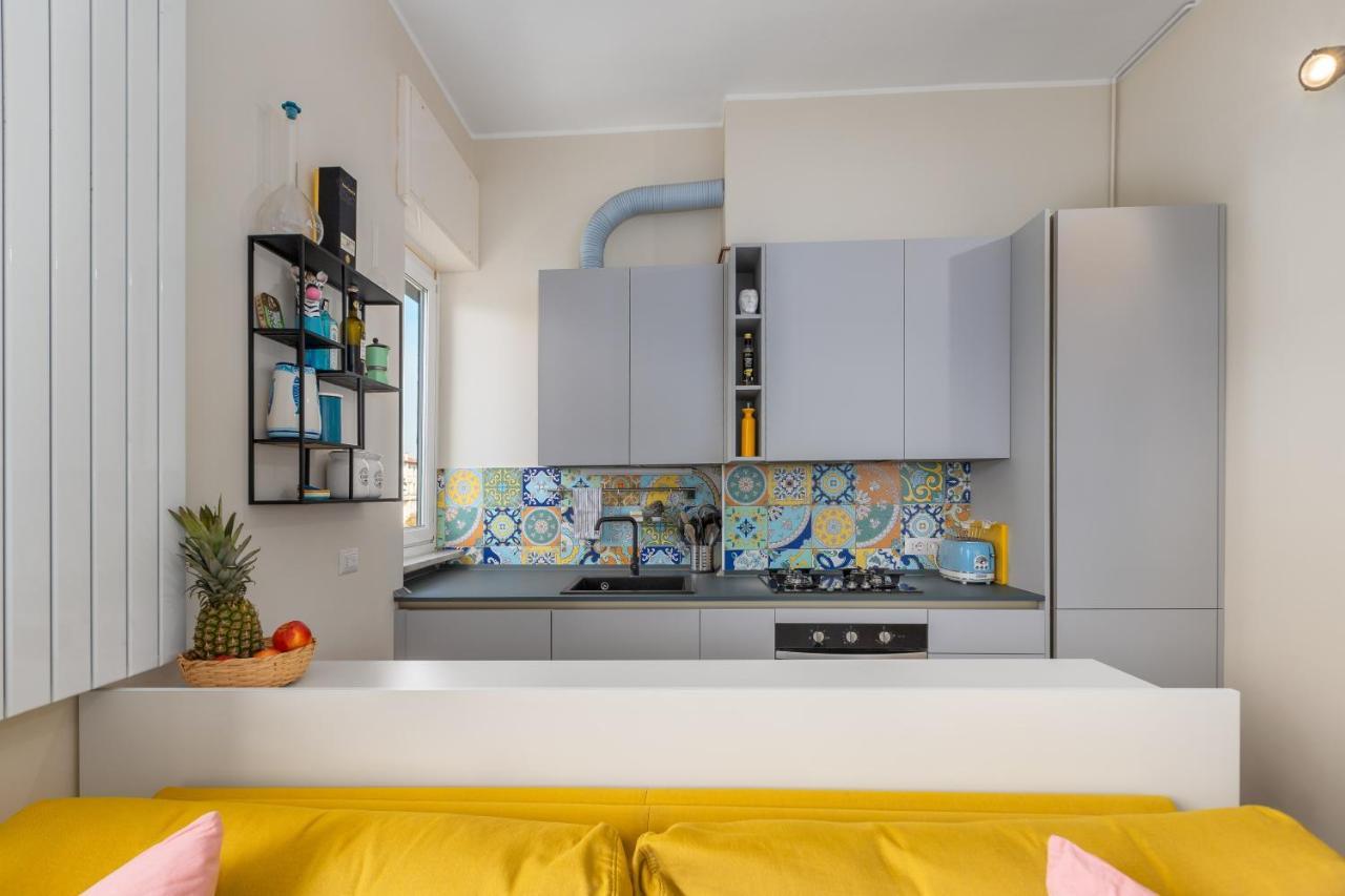 Apartment Maiolica - Free Parking And Great Connection To Linate And Duomo Milan