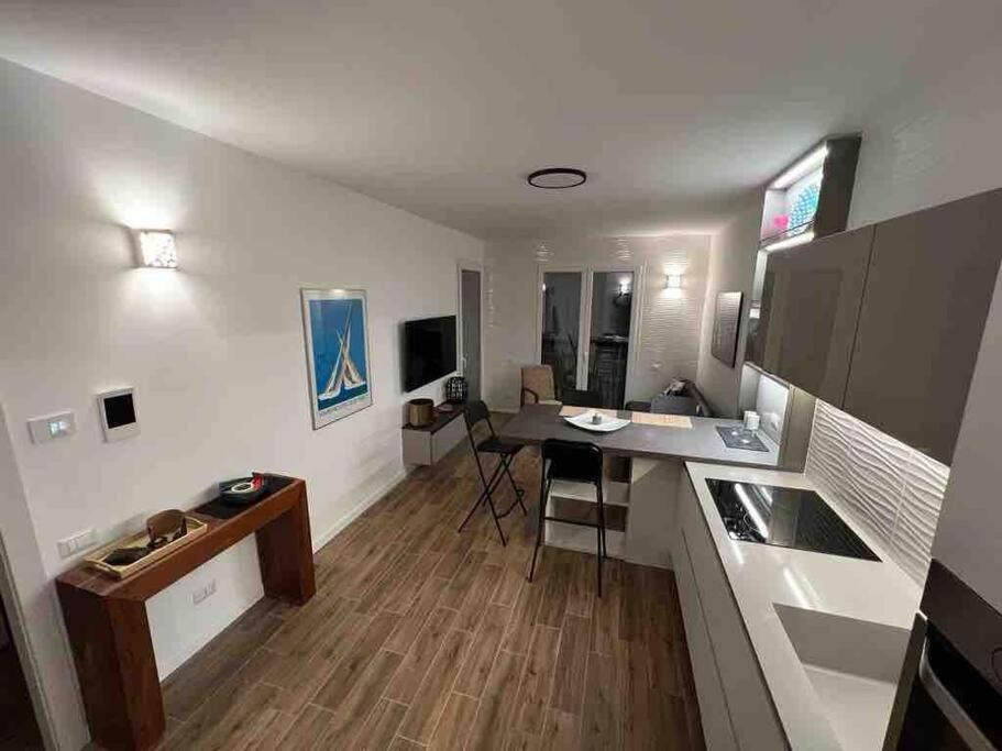 Pasolini Avenue Fiera Appartement Milaan