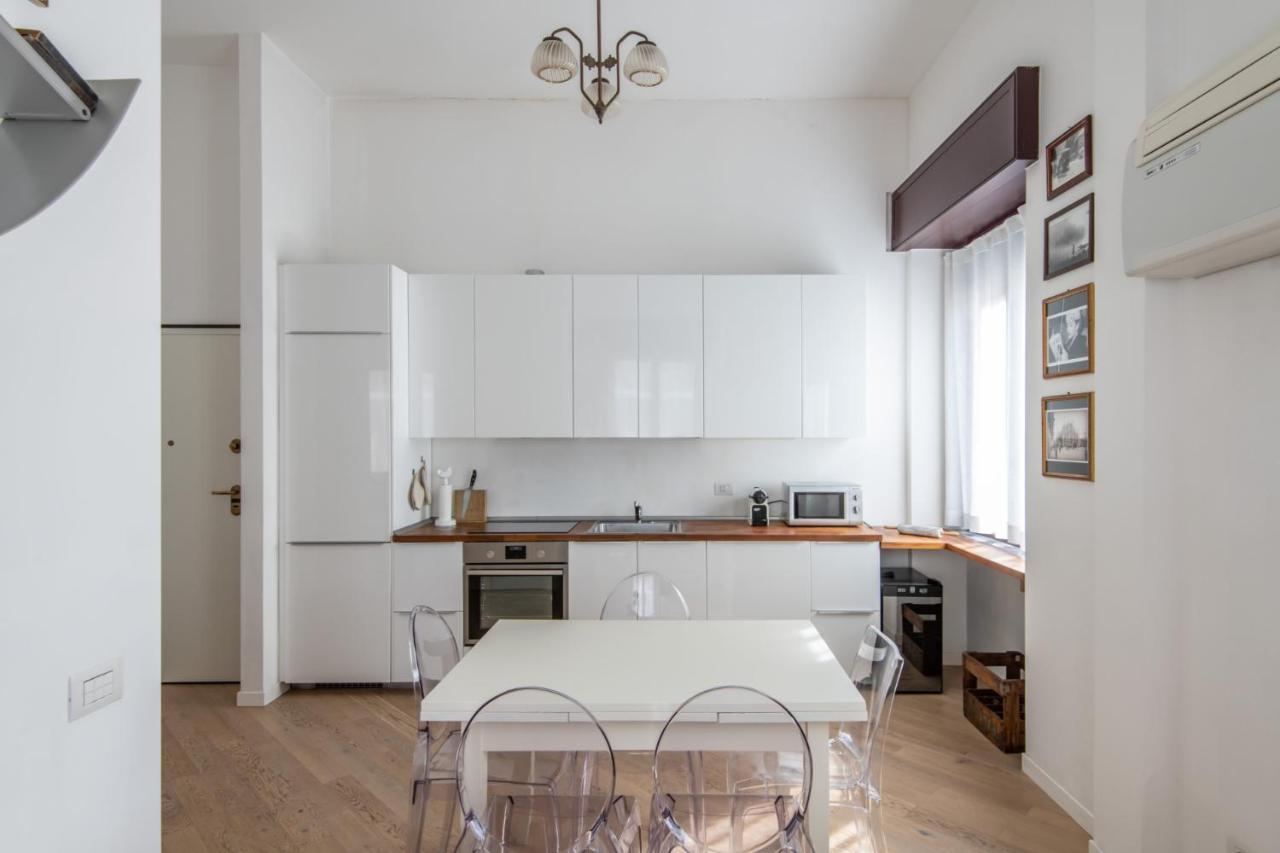 Apartment Easylife - Coccole E Comfort - Bilocale Caldo Ed Accogliente A Due Passi Dai Navigli E Metro *