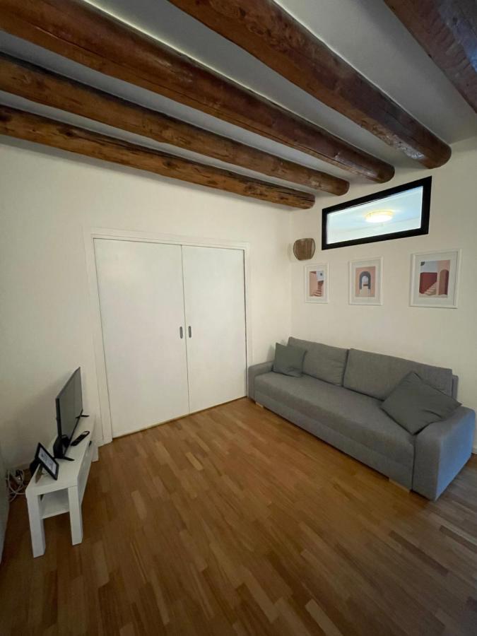 Appartement Tortona, 12 - Tra Fashion E Design Milaan