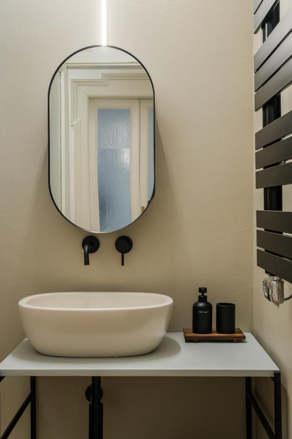 Lejlighed Casa Unica - Elegant With Balcony - Centrale 1 *