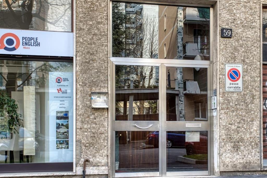 Altido Quirky Flat With Balcony Apartment