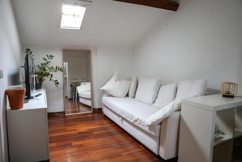 L'arche Comfort&relax - Yellow House Di Viale Certosa Leilighet