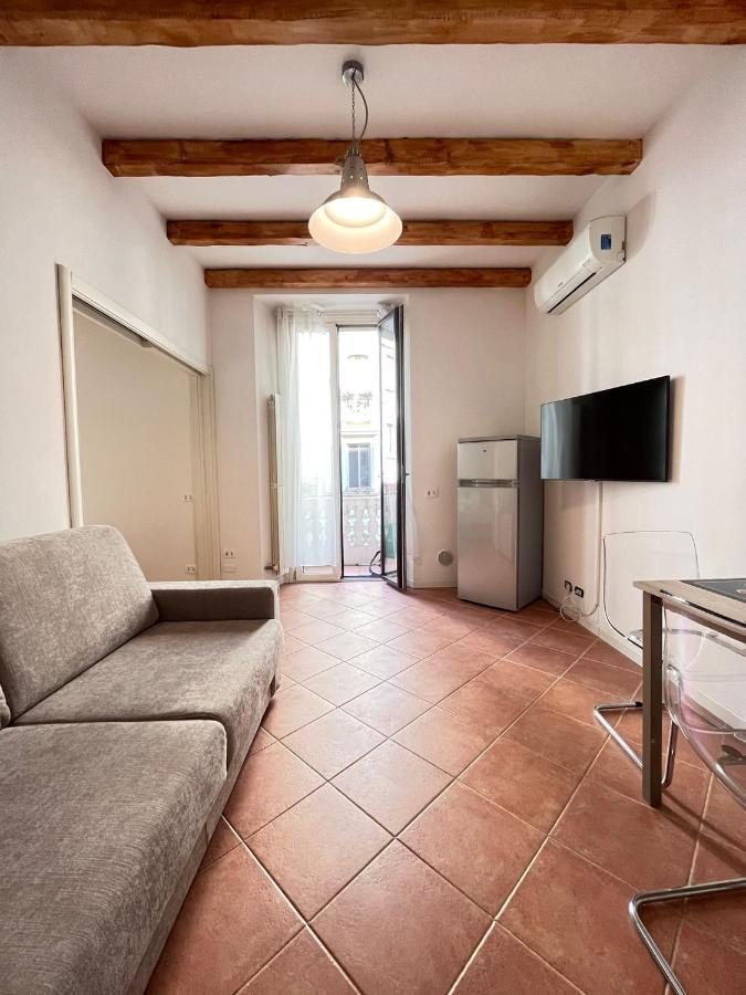 Kibilu - Via Palazzi - Stazione - Corso Buenos Aires - Shopping Area Appartement