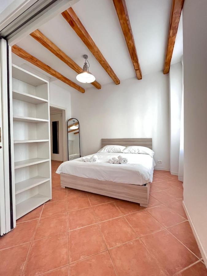 Kibilu - Via Palazzi - Stazione - Corso Buenos Aires - Shopping Area Appartement