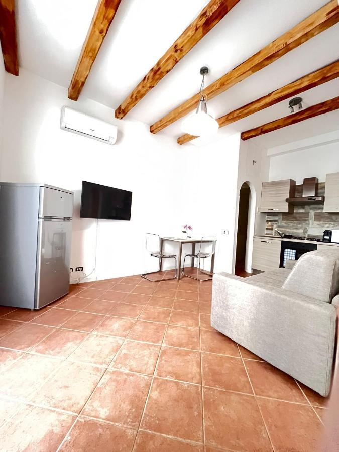 Kibilu - Via Palazzi - Stazione - Corso Buenos Aires - Shopping Area * Milaan