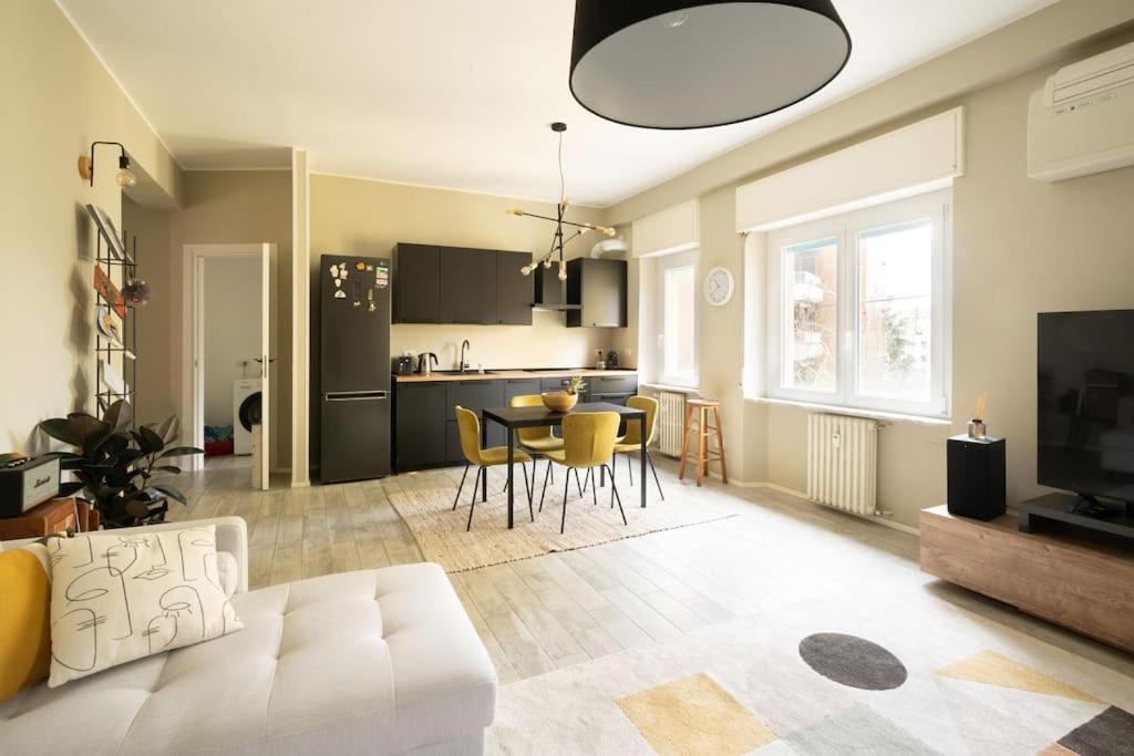 Appartement Bnbutler - Marco D'agrate 8 - Curato E Moderno Milaan