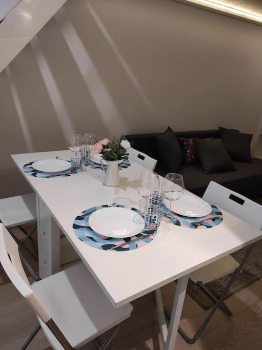 Duomo Porta Venezia Mini Loft Con Wifi E Netflix Appartamento *