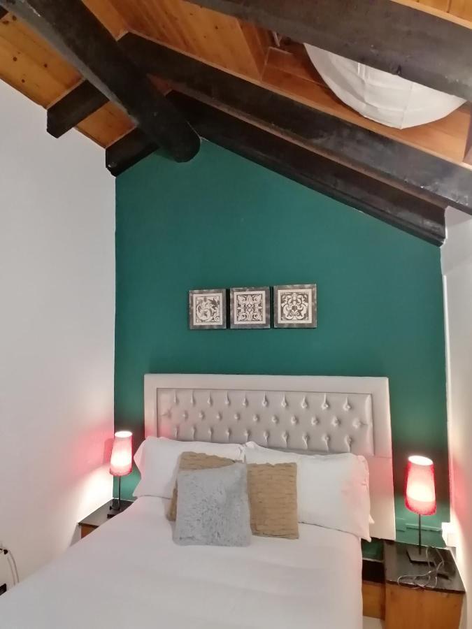 Mercanti Attic Version Milano