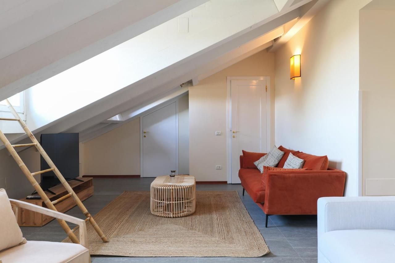 Lux Penthouse Palestro Apartment