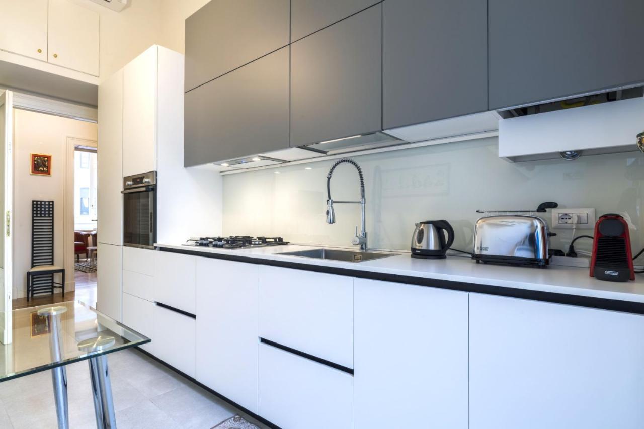 Easylife - Comoda Residenza Con Terrazzino Abitabile In Zona Sant Ambrogio Milano